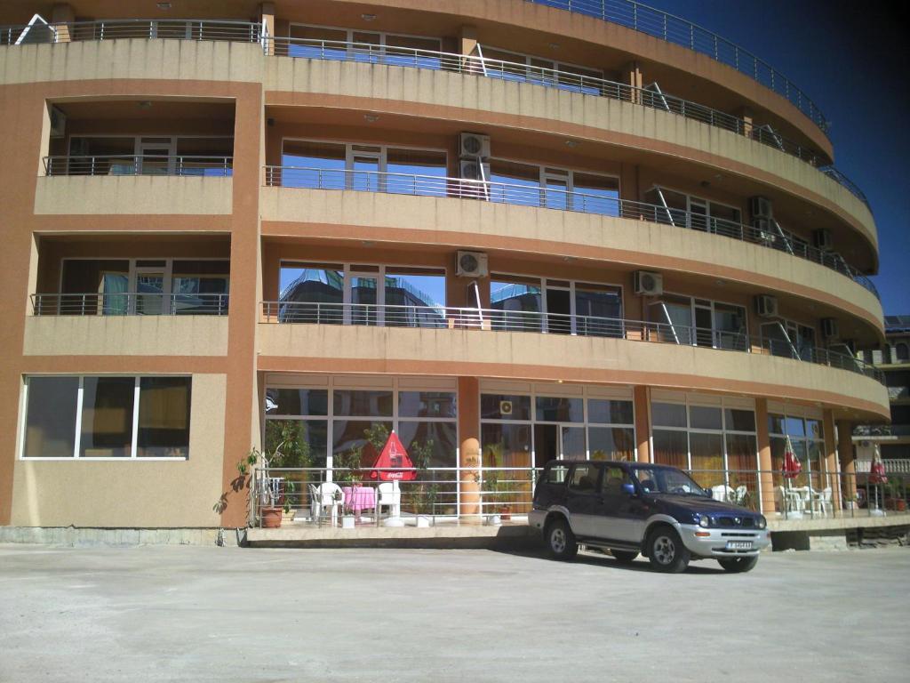 Hotel Venecia Primorsko Extérieur photo